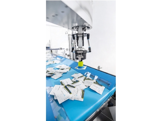 The collection of unsorted products using pick & place tools immediately eliminates the need to pre-sort products...