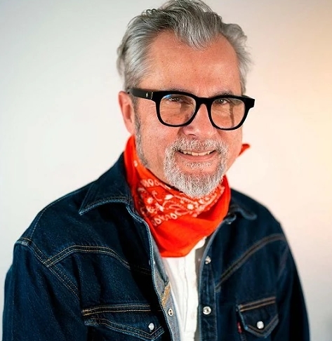 Fabrice Peltier, designer, ecodesign consultant.
